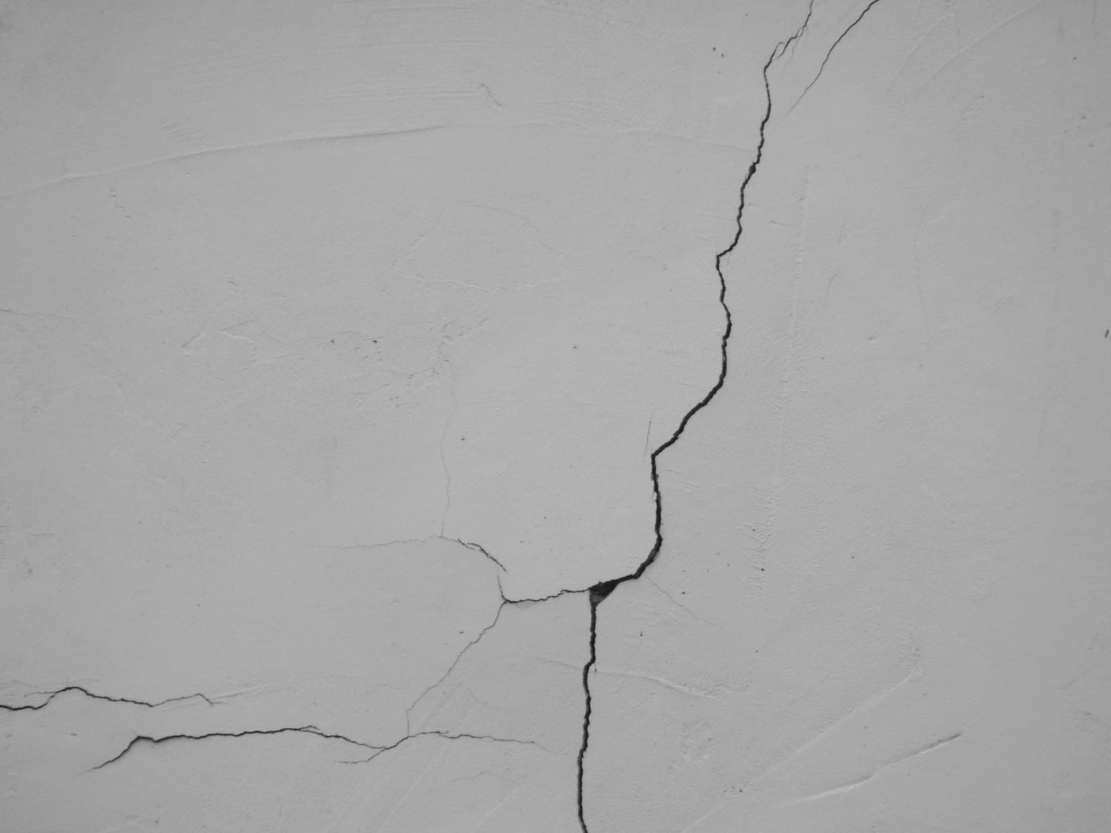 Riss in einer Hauswand